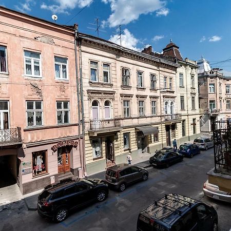 Modern Apartment Lviv Exterior foto